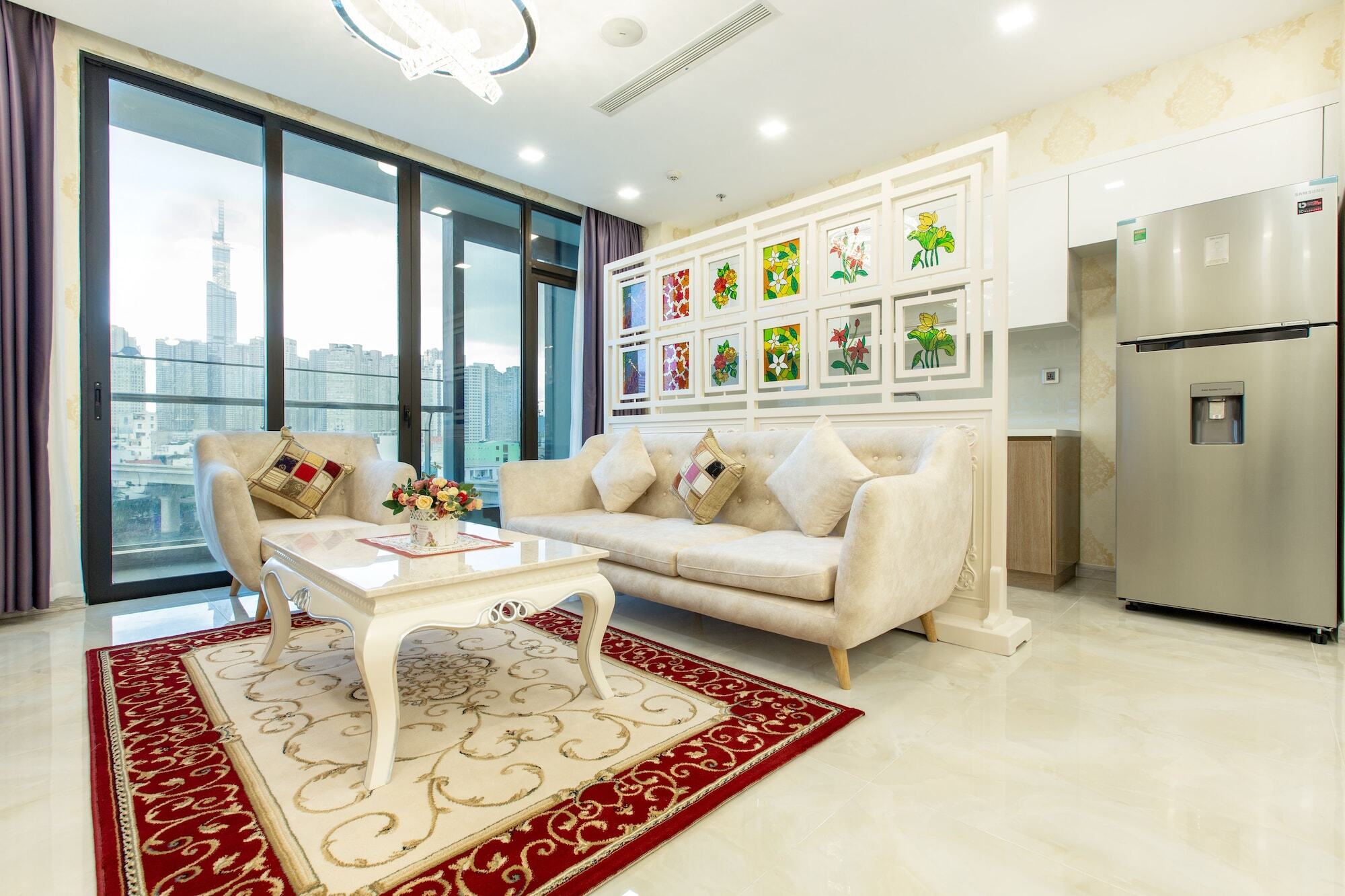 Qq - Vinhome Golden River - D.1 Căn hộ